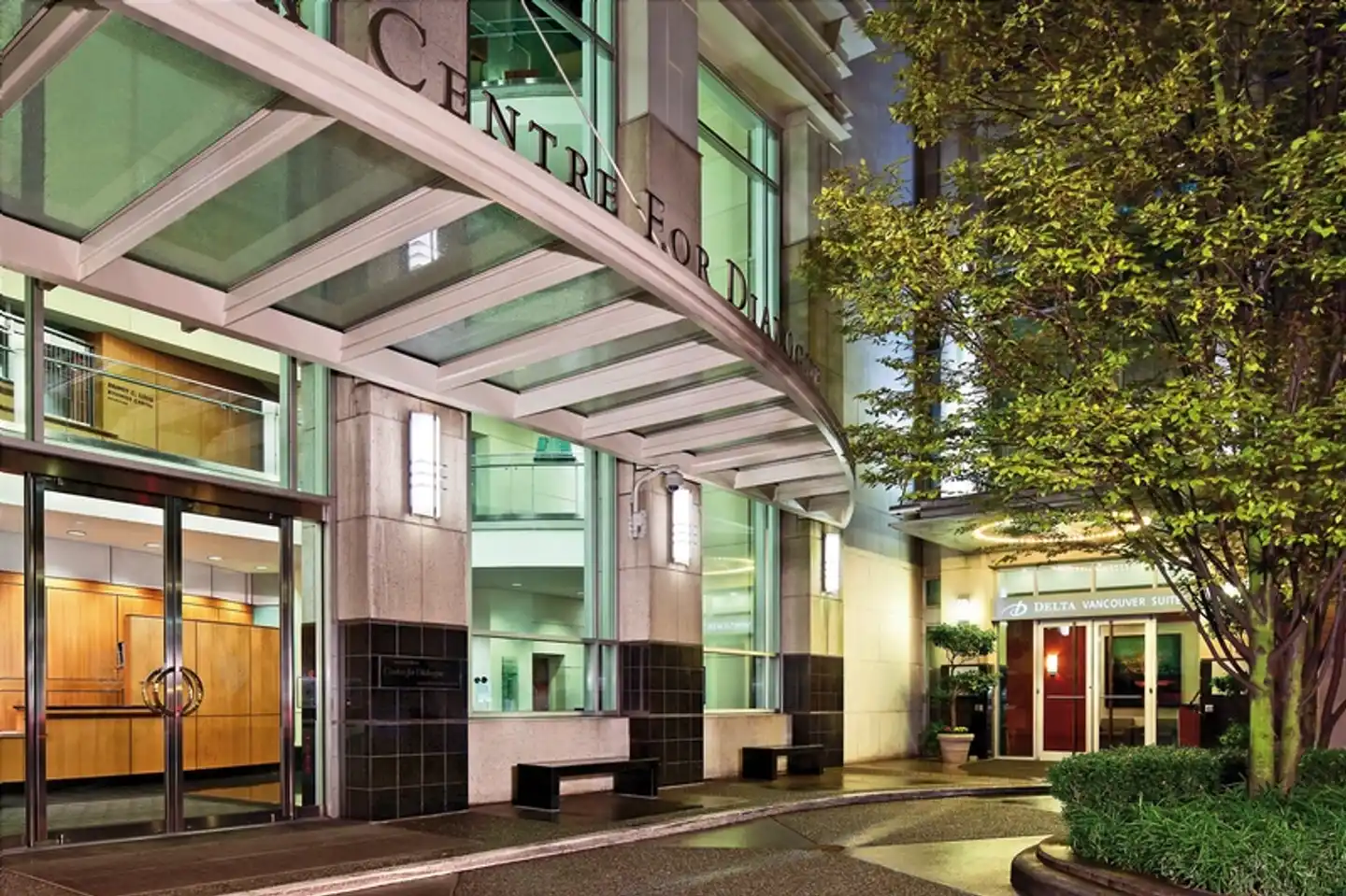 Delta Hotels by Marriott Vancouver Downtown Suites Aussenansicht