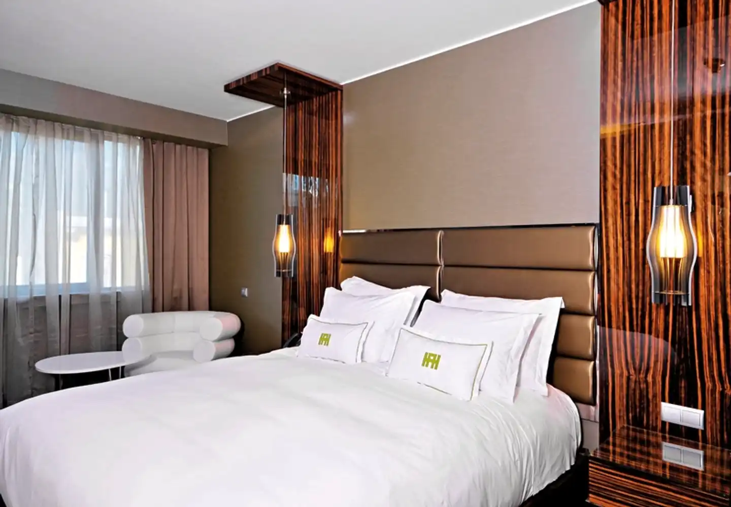 Altis Grand Hotel Wohnbeispiel