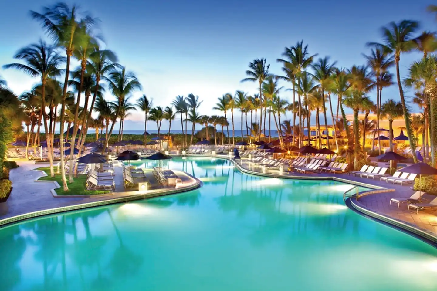 Marriott Harbor Beach Resort & Spa Pool