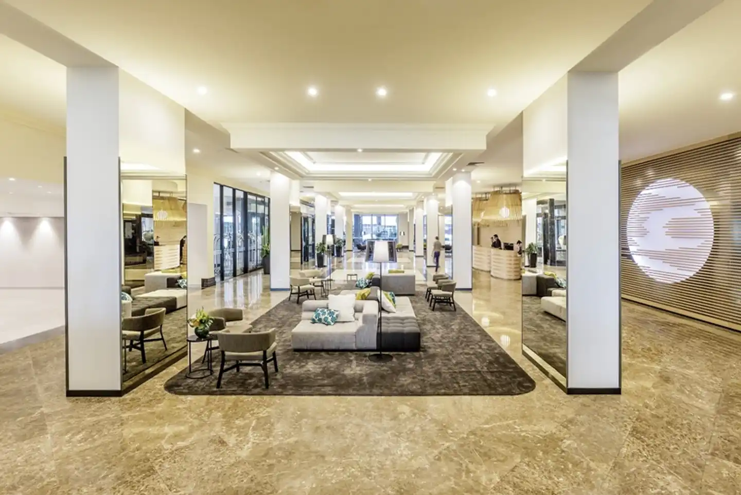 Pan Pacific Perth Lobby