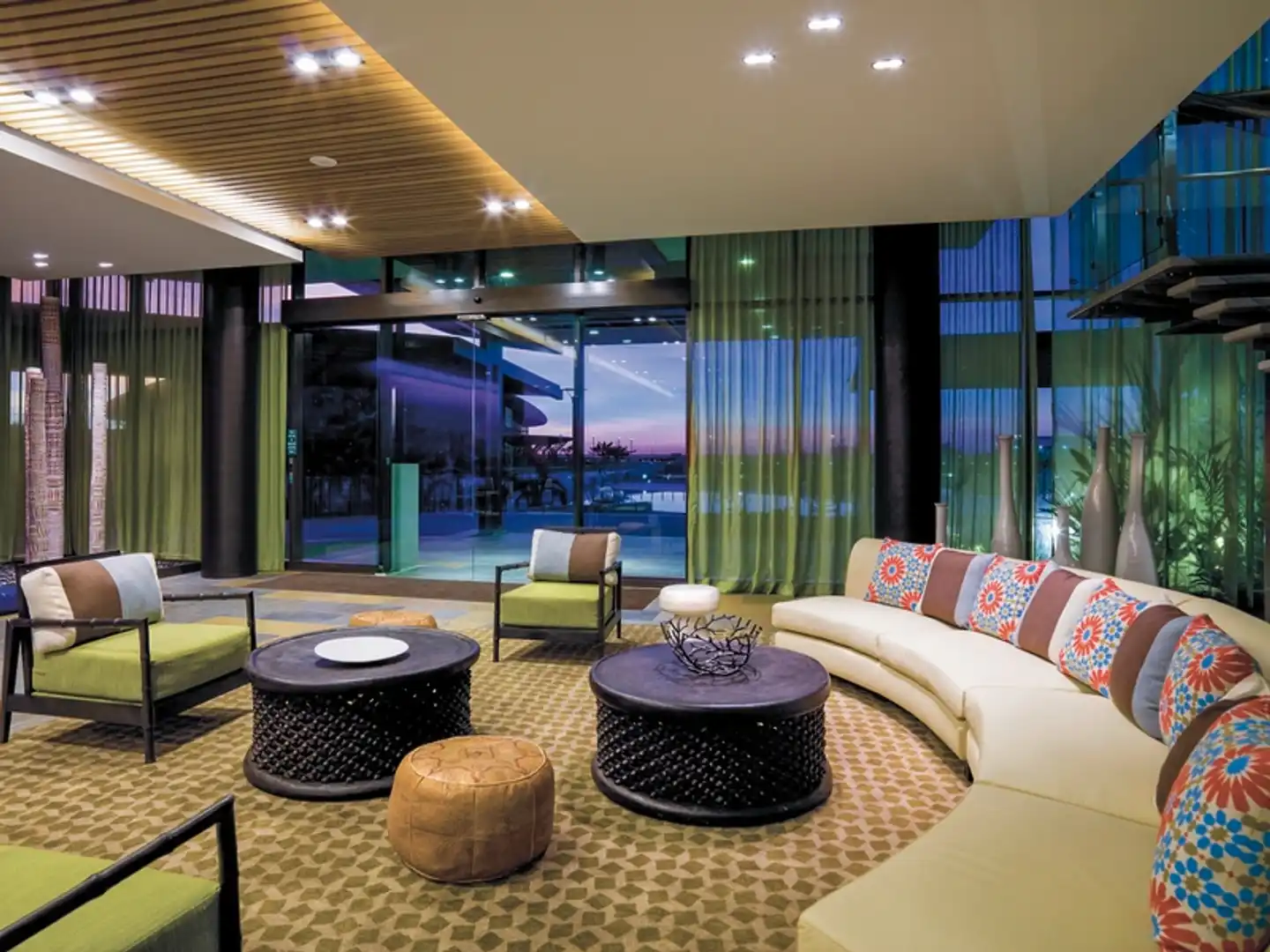 Adina Apartment Hotel Darwin Waterfront Lobby