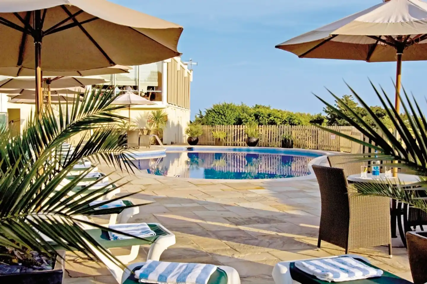 Hotel Cristina Pool