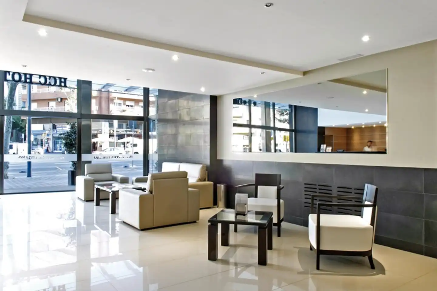 Hotel Lugano Barcelona Lobby