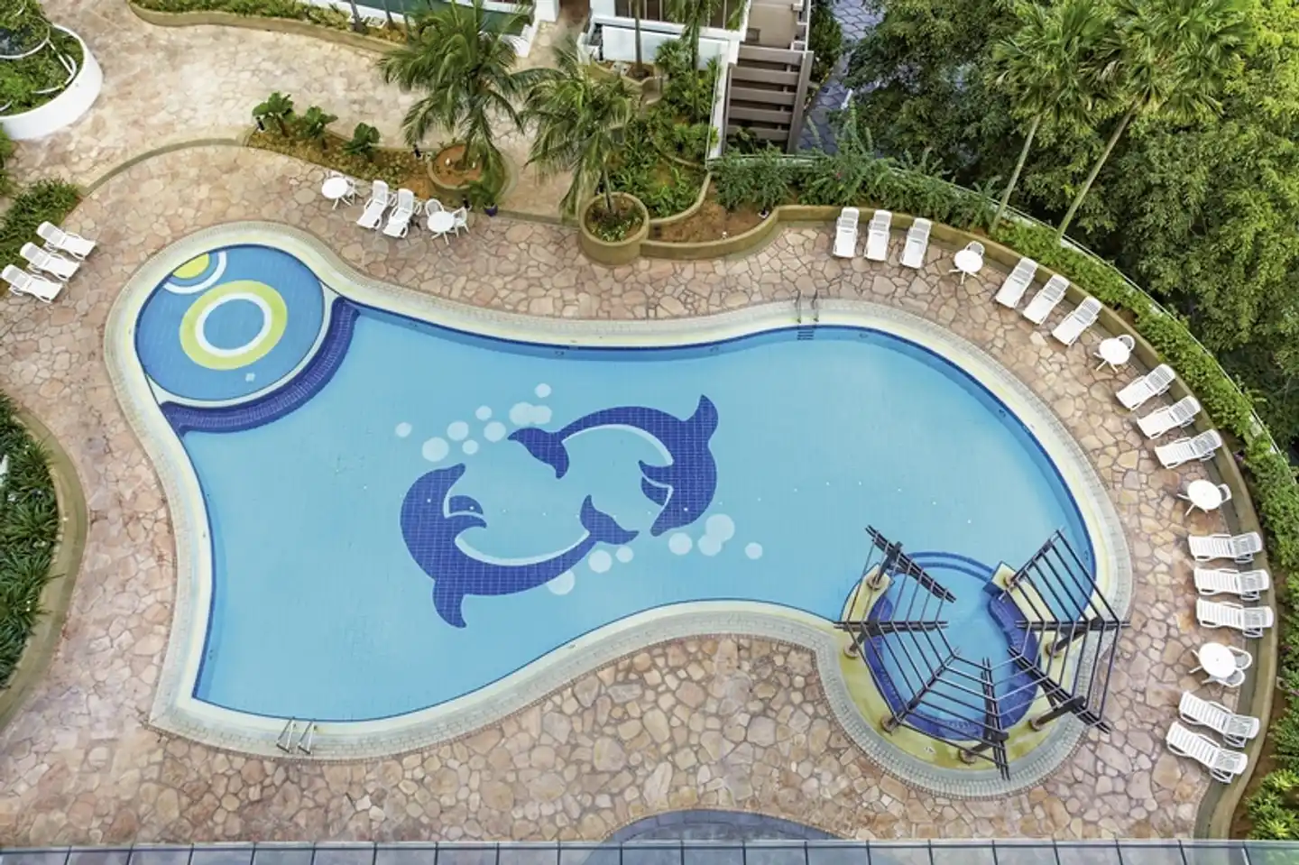 Furama Riverfront Pool