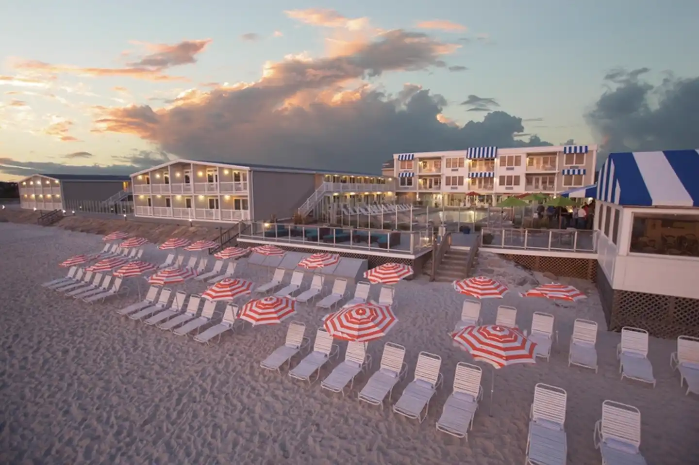 Sea Crest Beach Hotel Terrasse