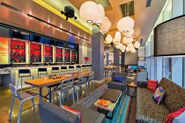 Aloft New Orleans Downtown Bar