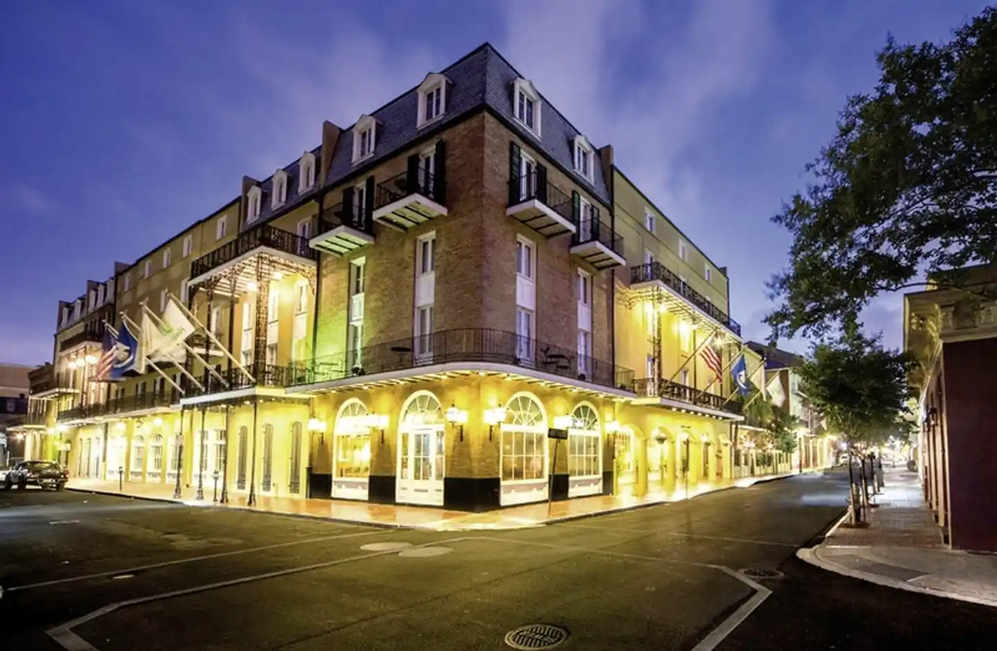Holiday Inn French Quarter Chateau Le Moyne Aussenansicht