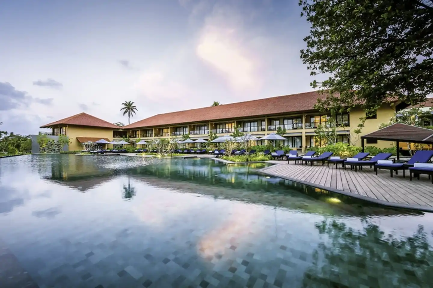 Anantara Kalutara Resort Pool