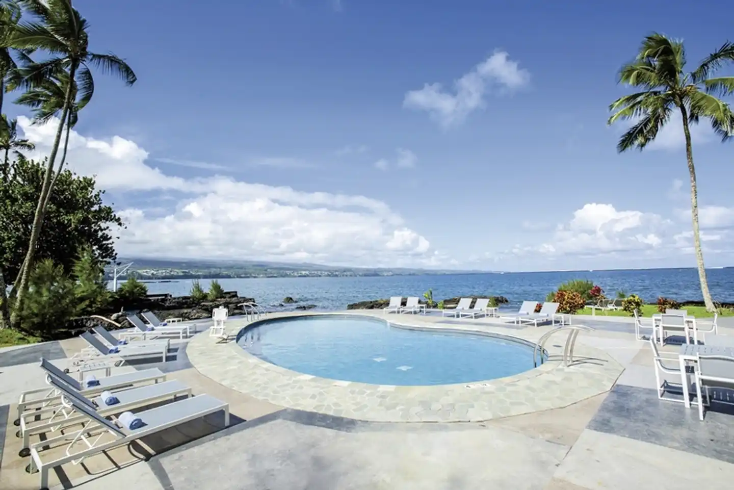 Grand Naniloa Hotel Hilo - a DoubleTree by Hilton Hotel Pool
