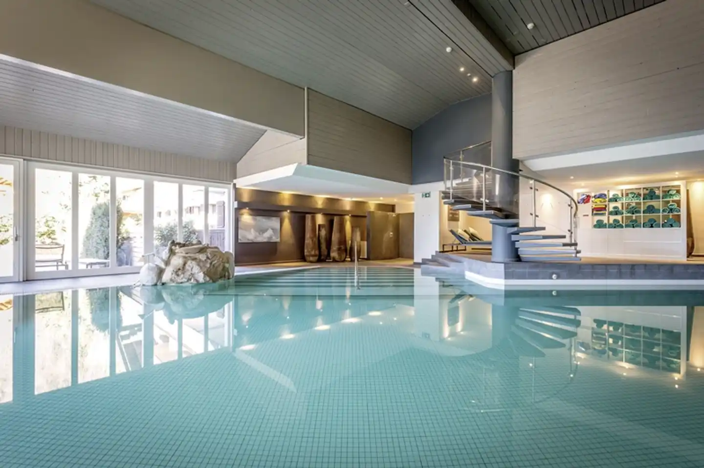 Huus Gstaad Hallenbad