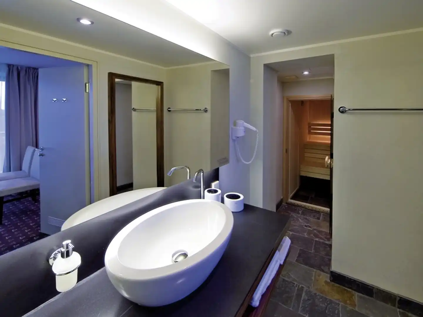 Hotel Jurmala Spa Badezimmer