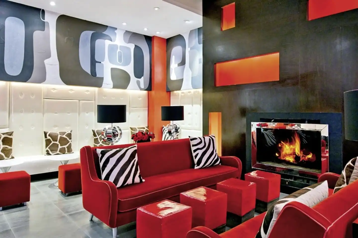 Ameritania Hotel Lobby