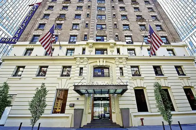 Ameritania Hotel Aussenansicht