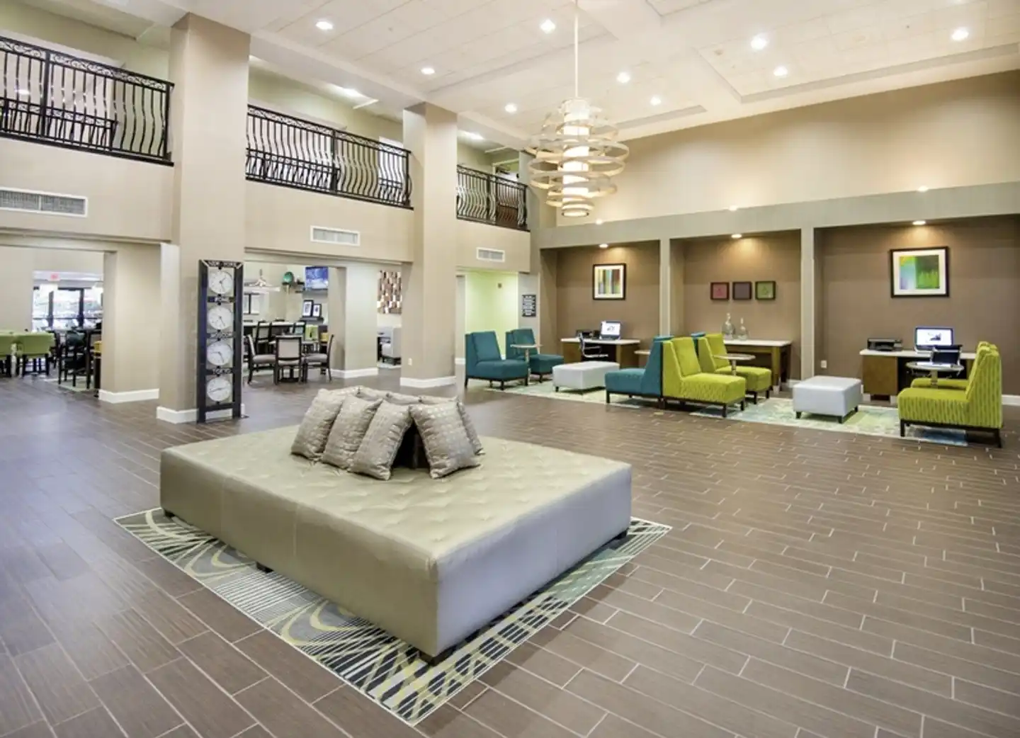 Hampton Inn Fort Myers Beach Sanibel Gateway Lobby