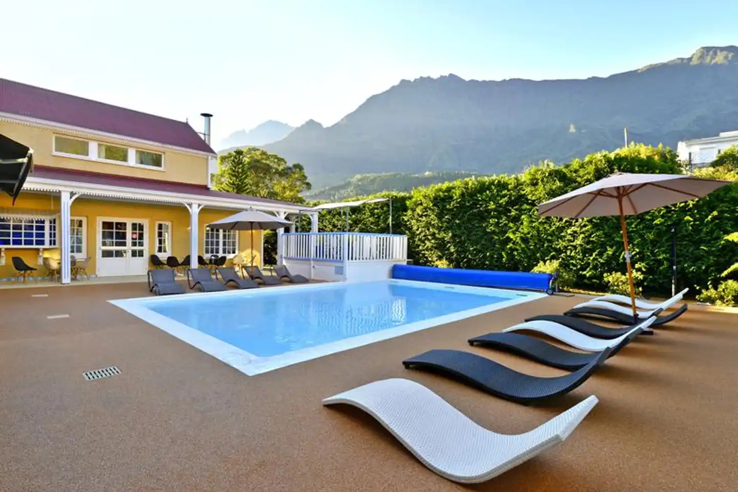 Le Cilaos Pool