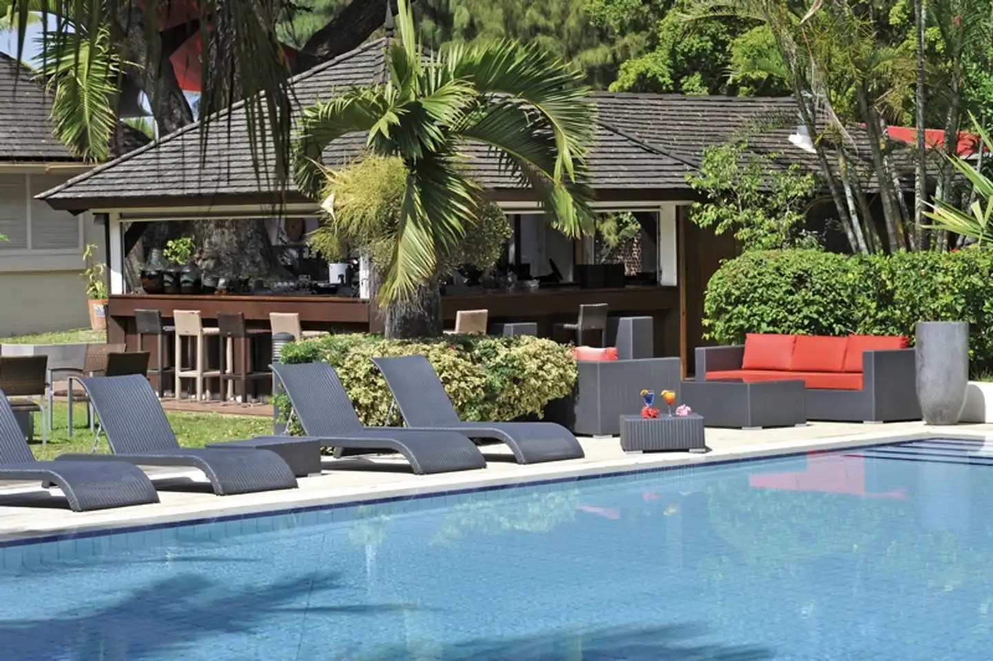 Alamanda Pool
