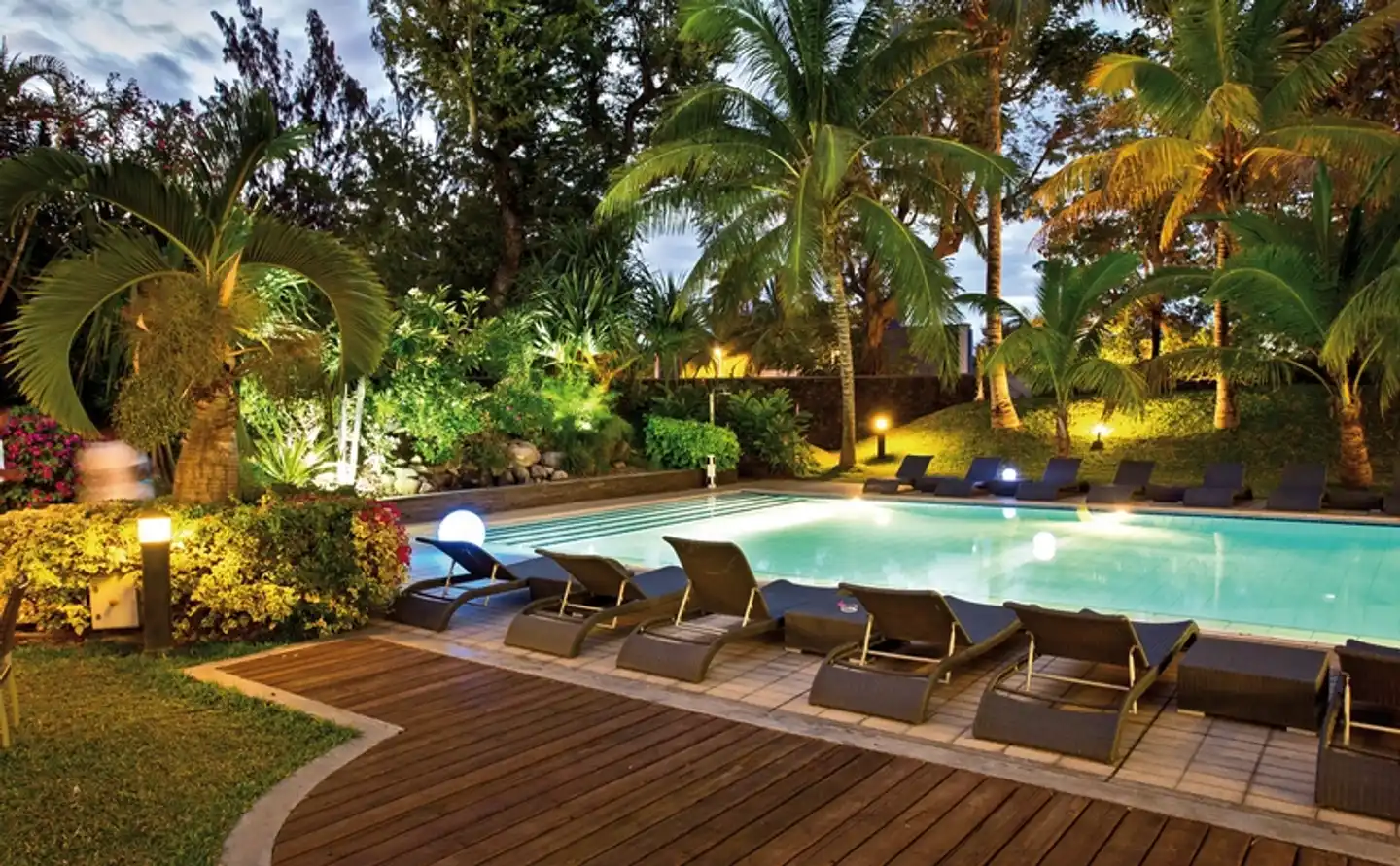 Alamanda Pool