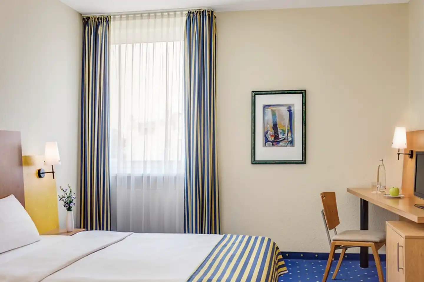 IntercityHotel Stralsund Wohnbeispiel
