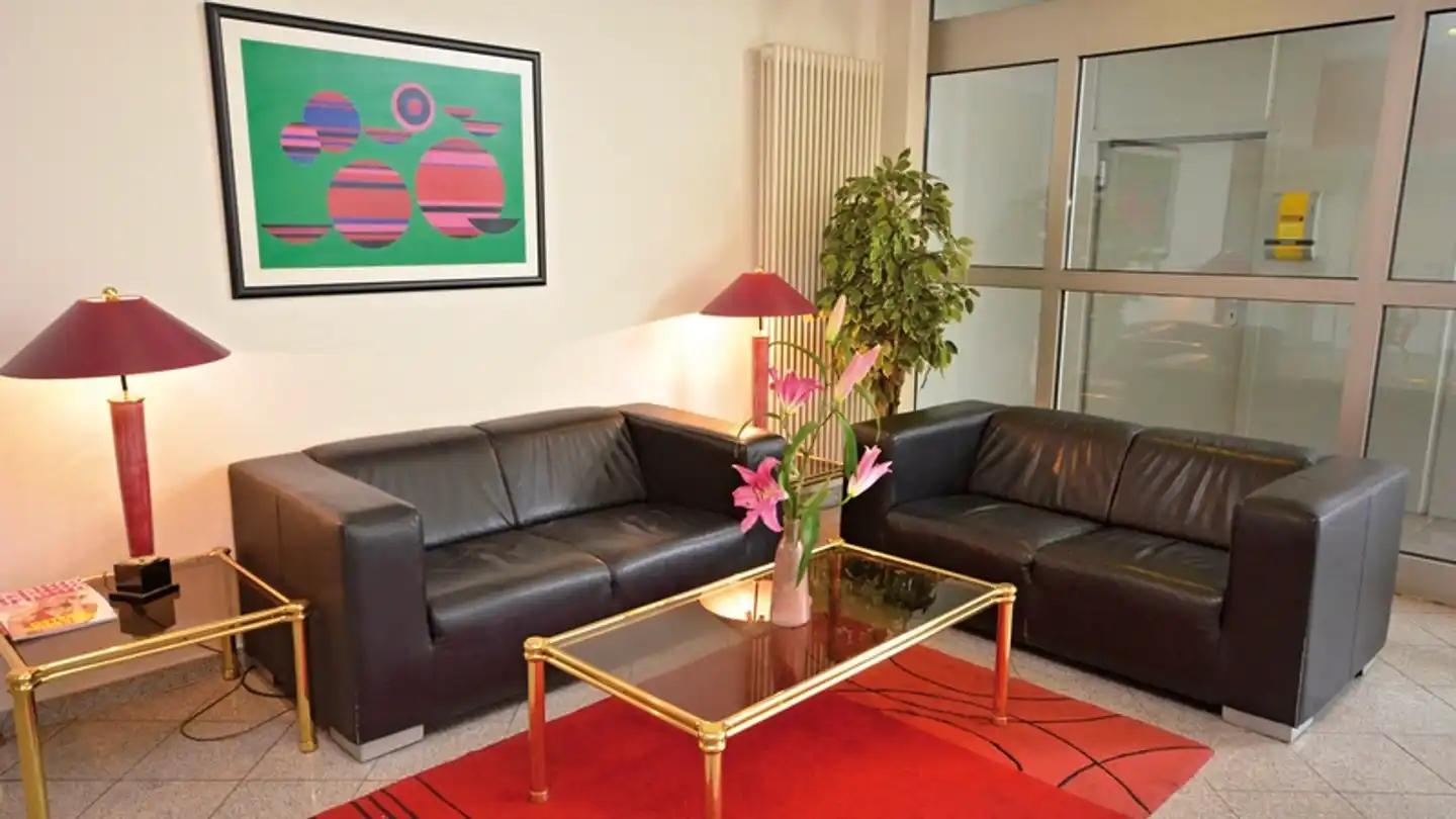 Panorama Inn Lobby