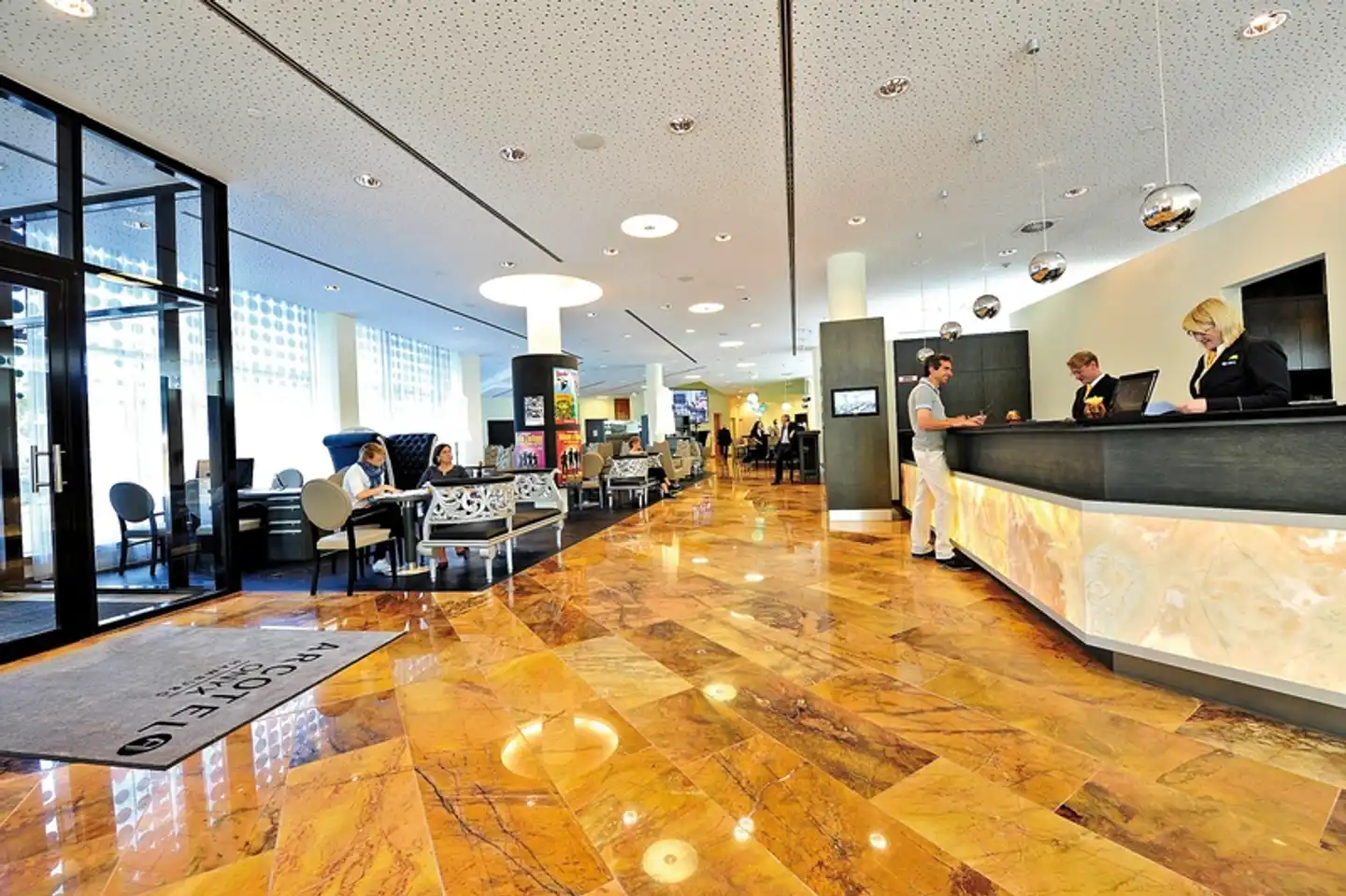 ARCOTEL Onyx Lobby