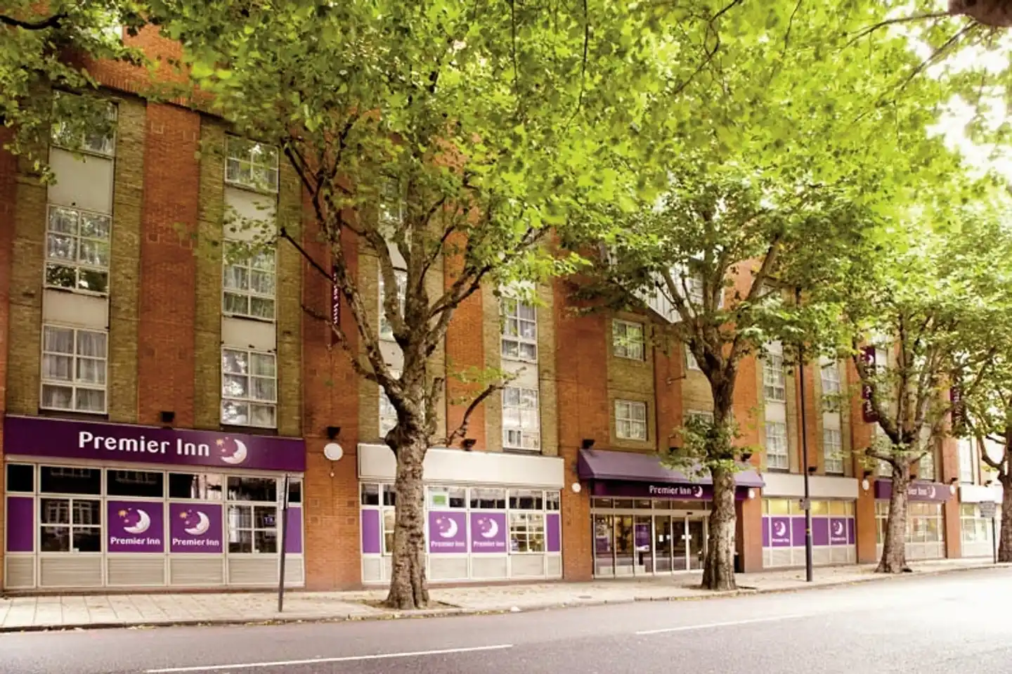 Premier Inn Tower Bridge Aussenansicht