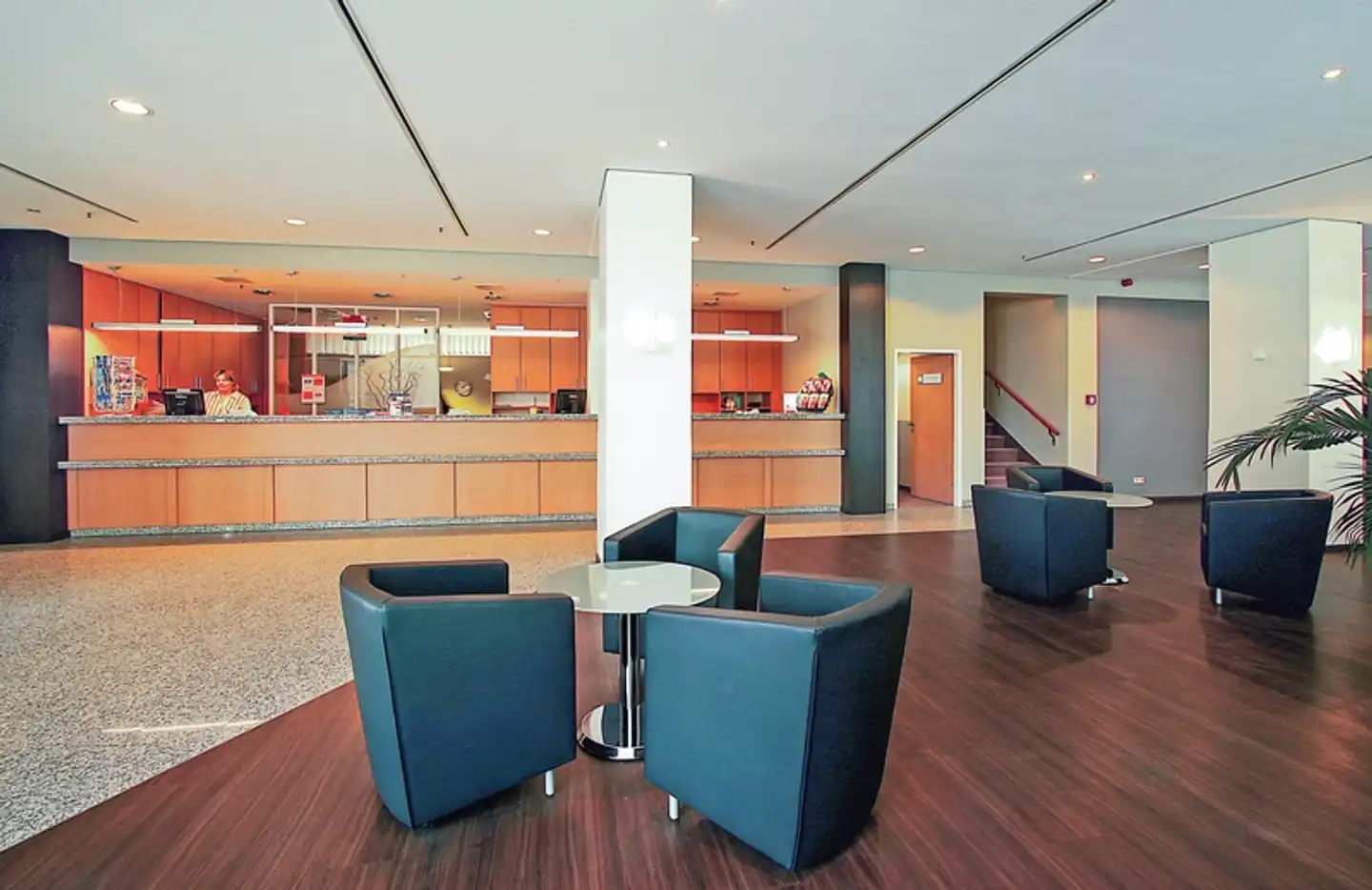 ibis Dresden Zentrum Lobby