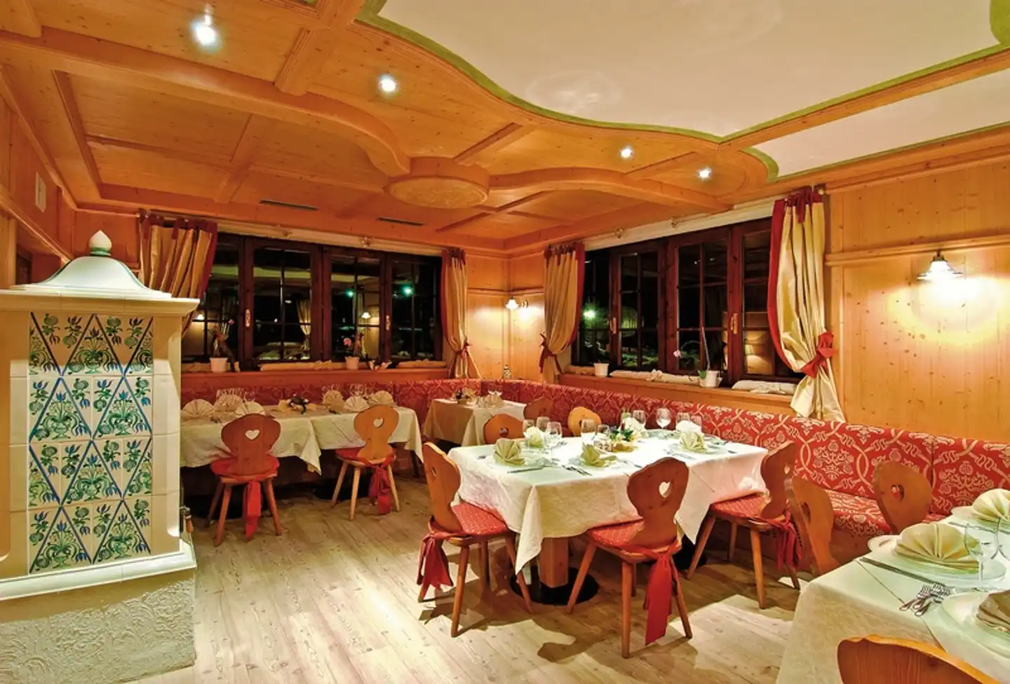 Golf Hotel Restaurant