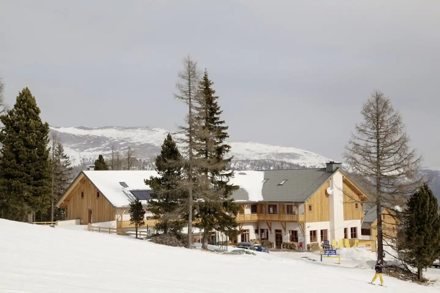 JUFA Hotel Hochrindl Aussenansicht