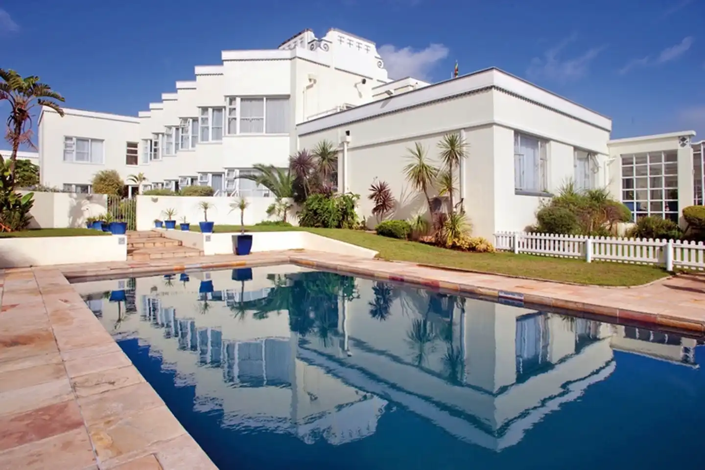 Beach Hotel Pool