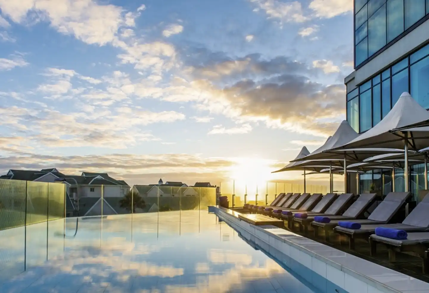 Radisson Blu Hotel Port Elizabeth Pool