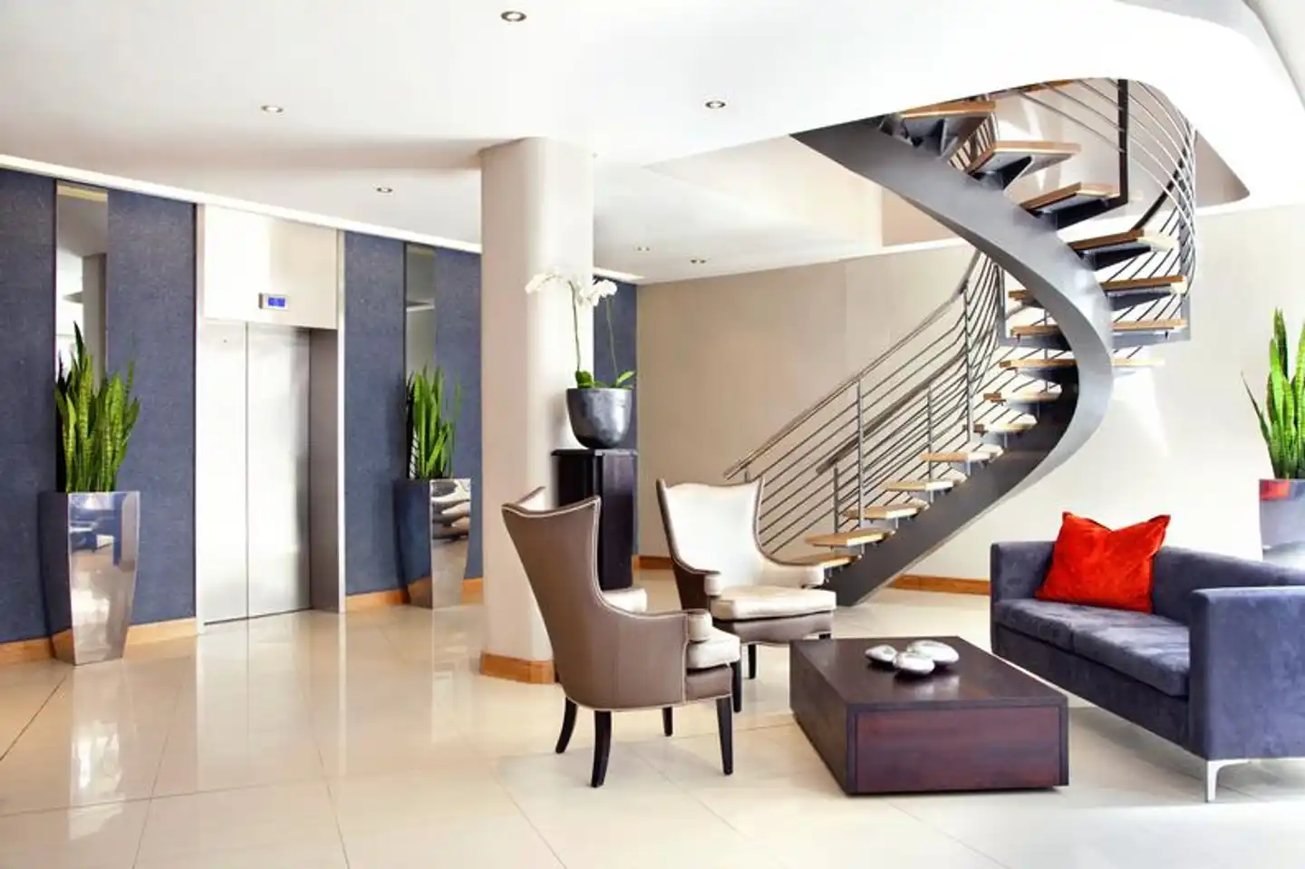 Holiday Inn Express - Cape Town City Centre Lobby