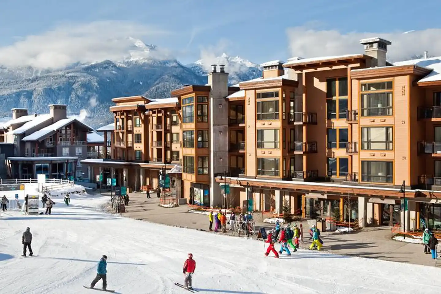 The Sutton Place Hotel Revelstoke Aussenansicht