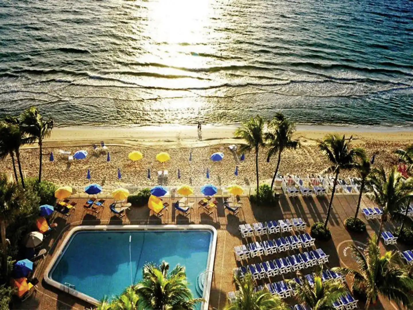 Ocean Sky Hotel & Resort Fort Lauderdale Pool