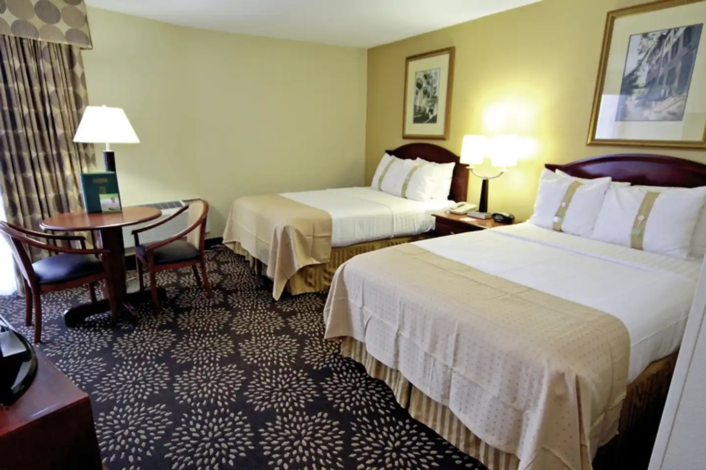 Holiday Inn Riverview Charleston Wohnbeispiel