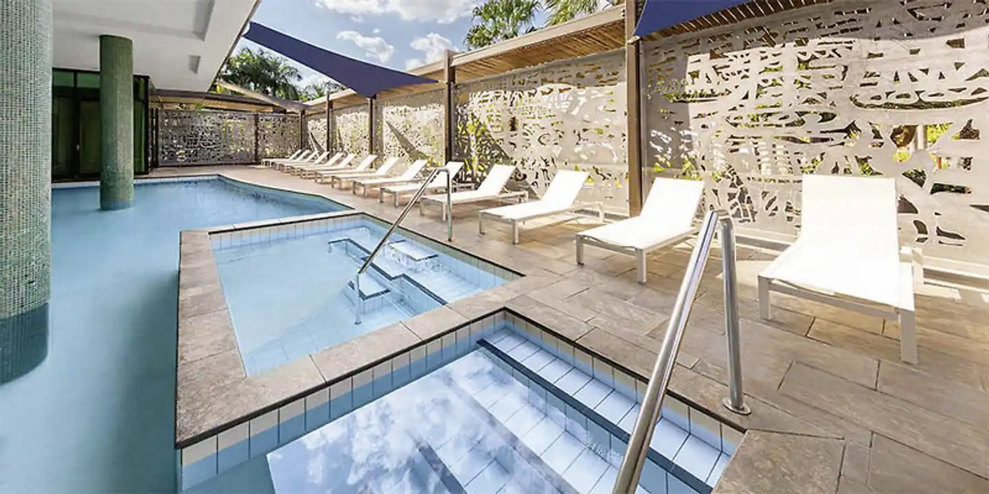 Vibe Hotel Darwin Waterfront Pool