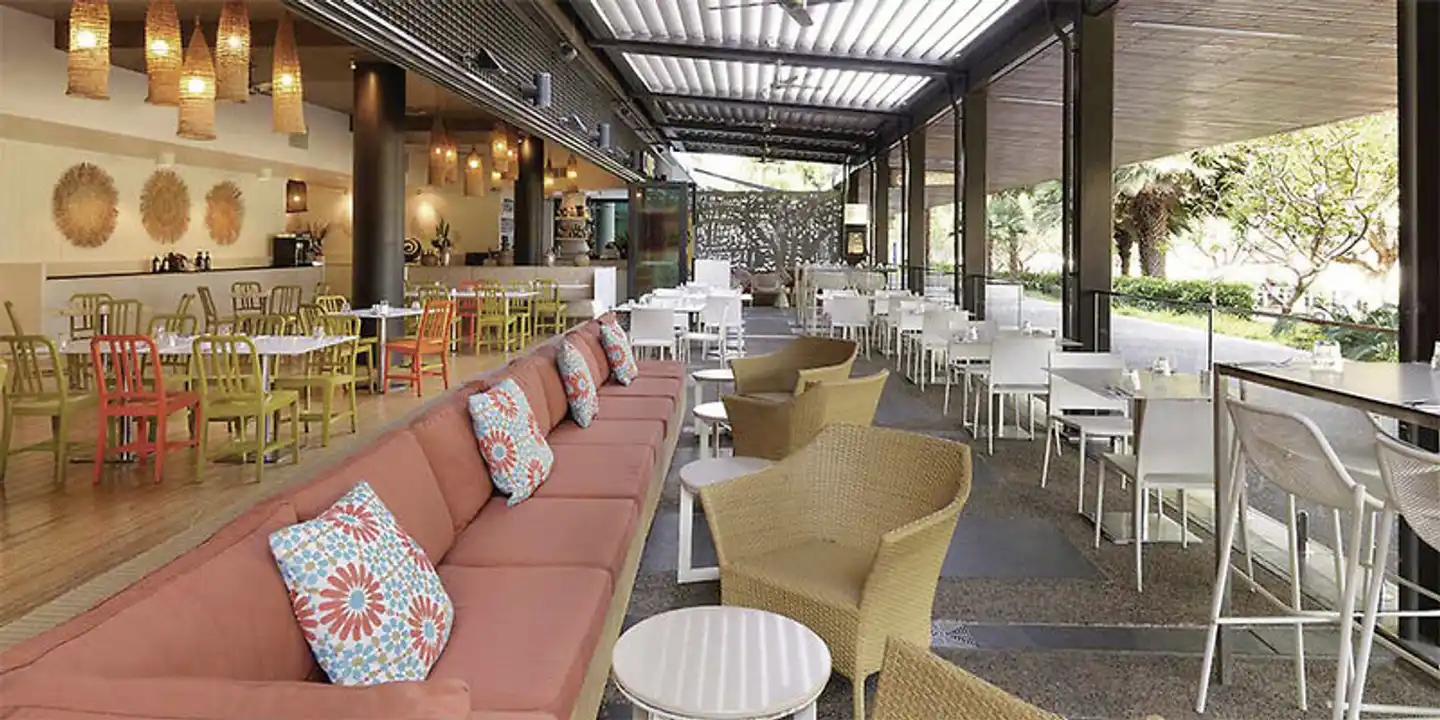 Vibe Hotel Darwin Waterfront Restaurant