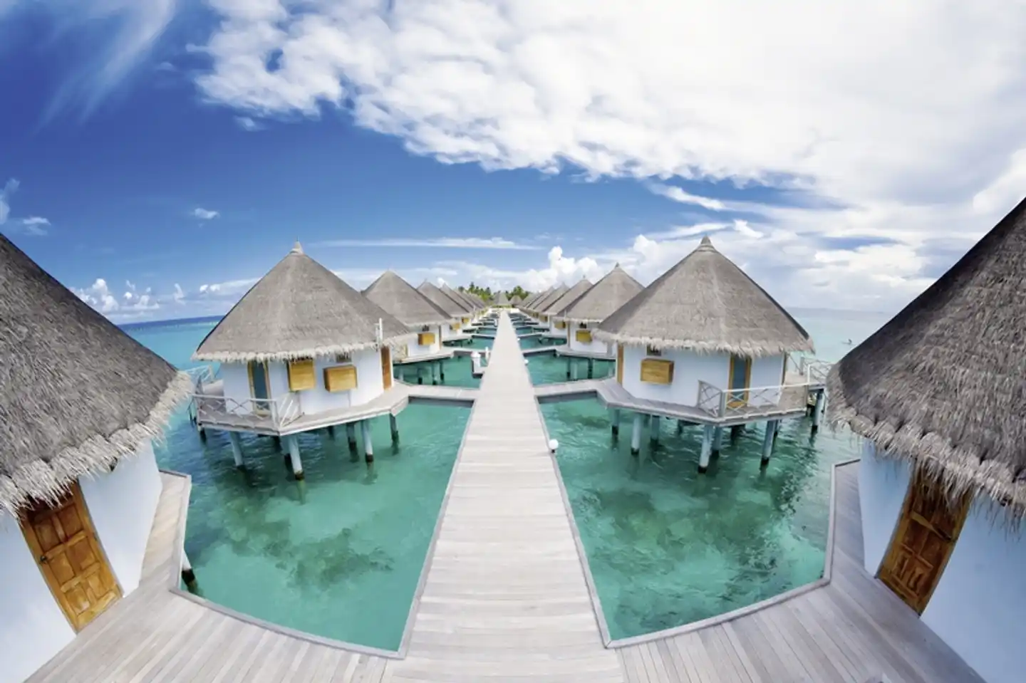 Angaga Island Resort & Spa Aussenansicht