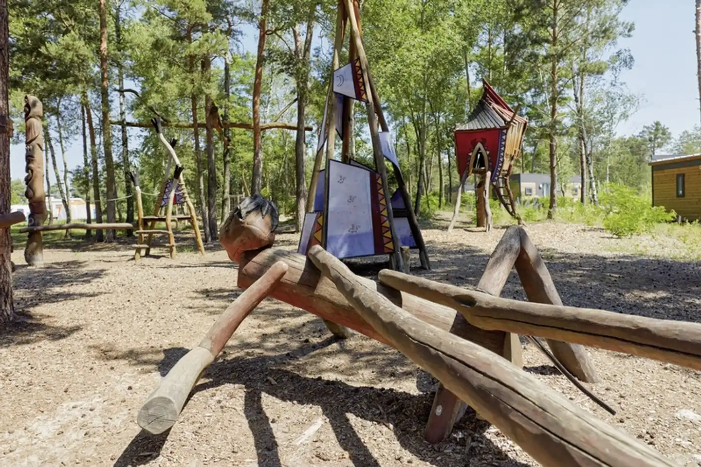 Tropical Islands Woodland Homes Sport und Entertainment
