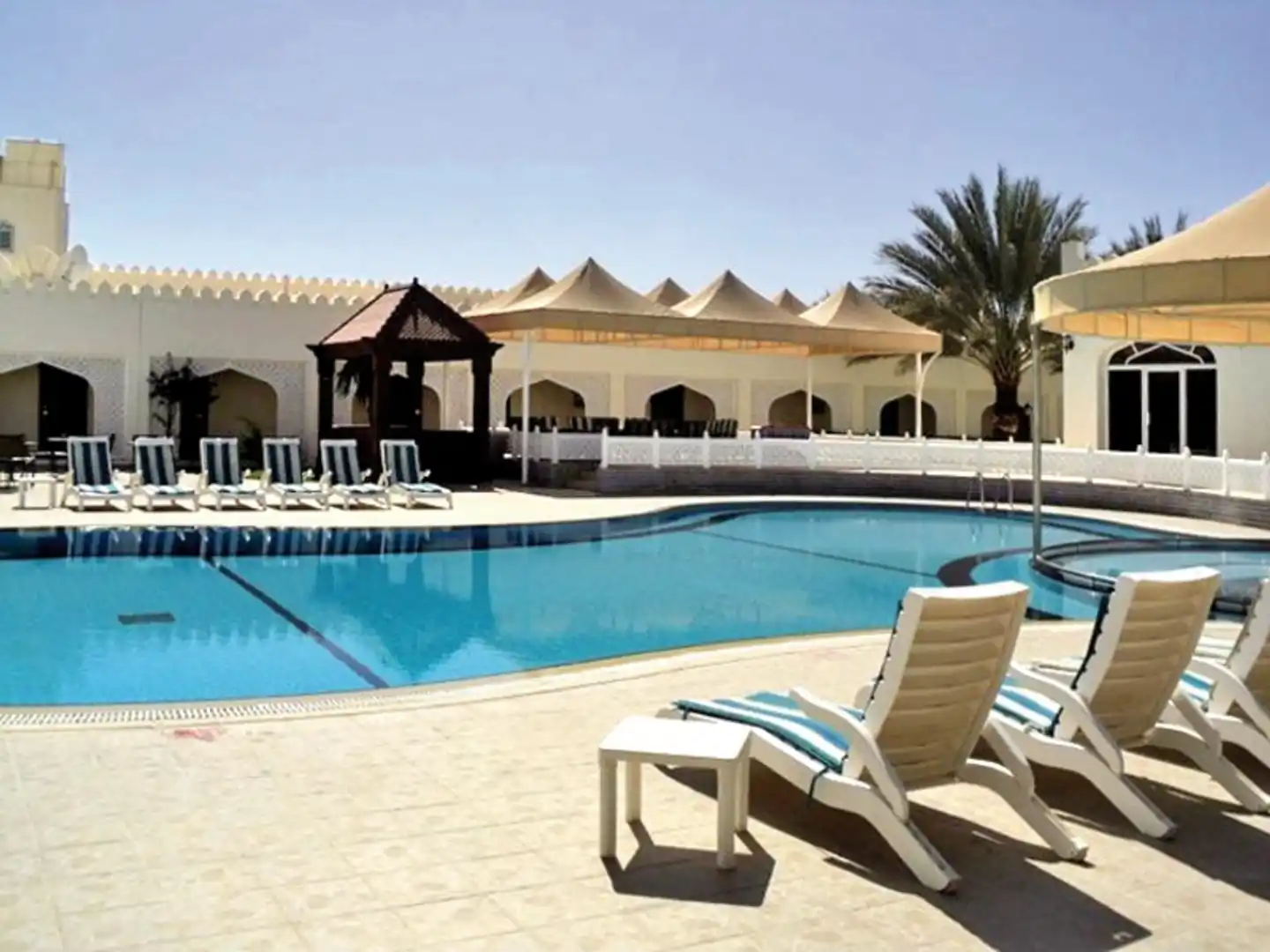 Al Diyar Hotel Pool