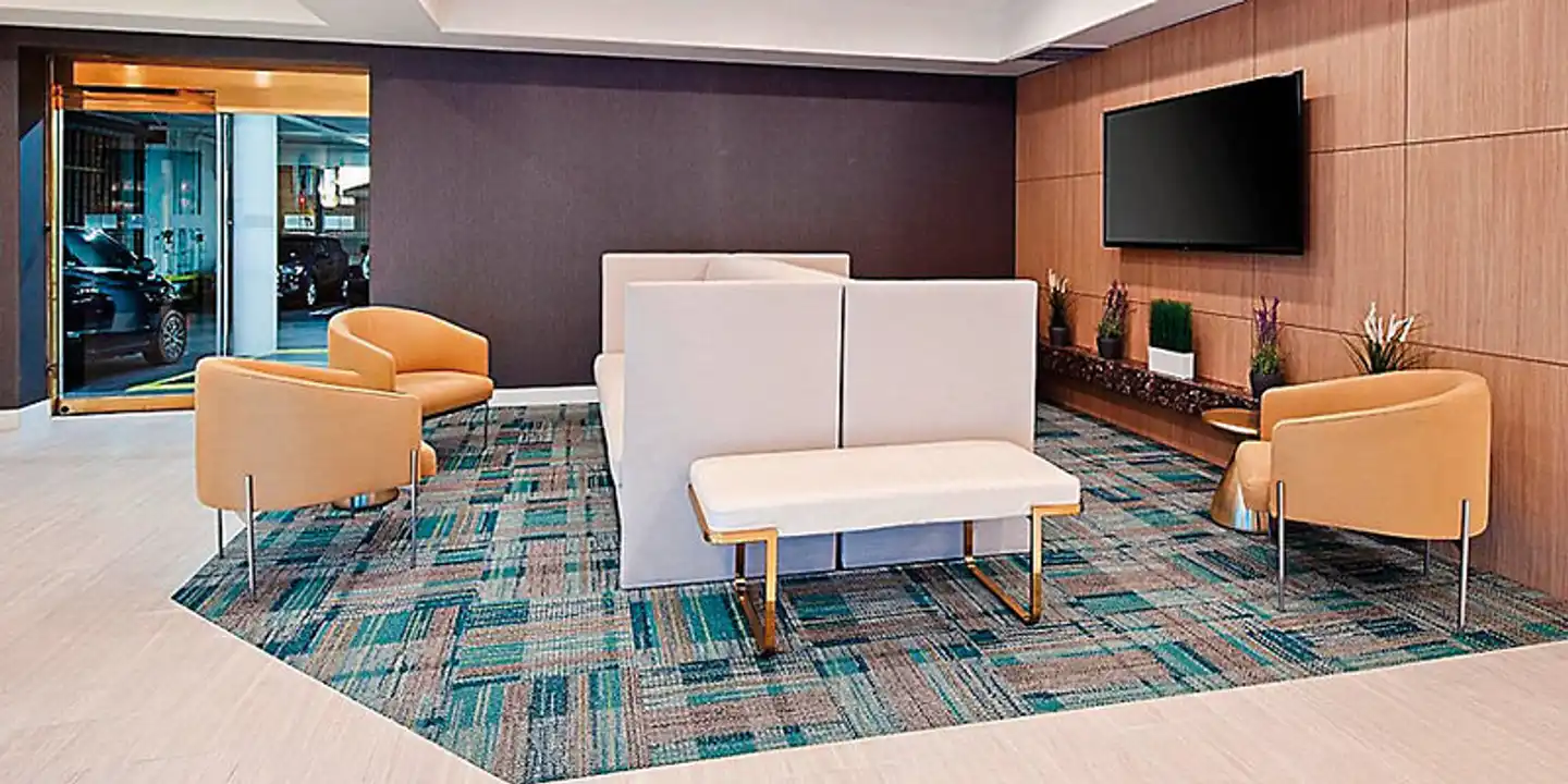 Holiday Inn Express Hotel & Suites Hollywood Walk of Fame Wohnbeispiel