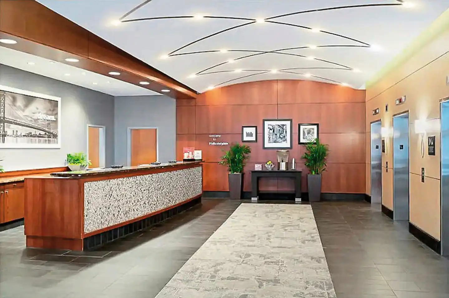 Hampton Inn Center City Philadelphia Lobby