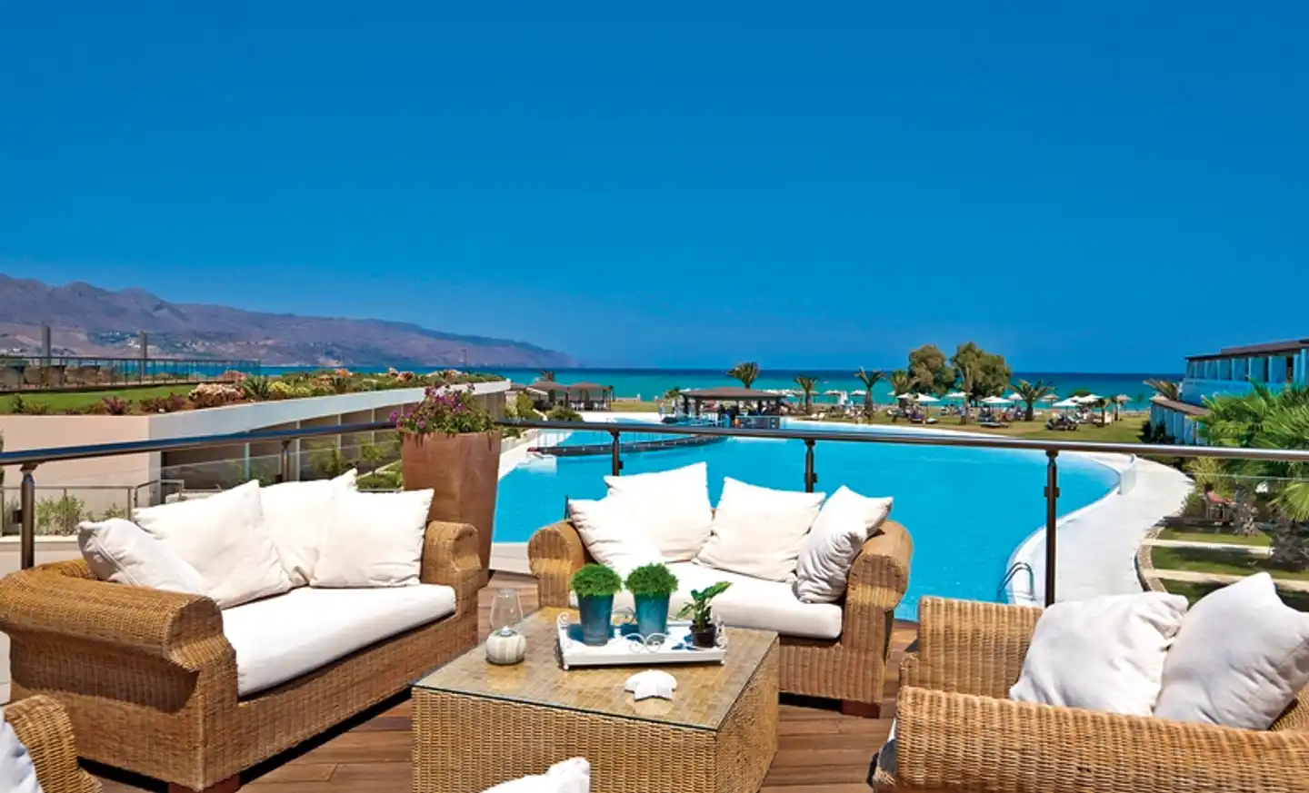 Giannoulis Cavo Spada Luxury Sports & Leisure Resort & Spa Terrasse