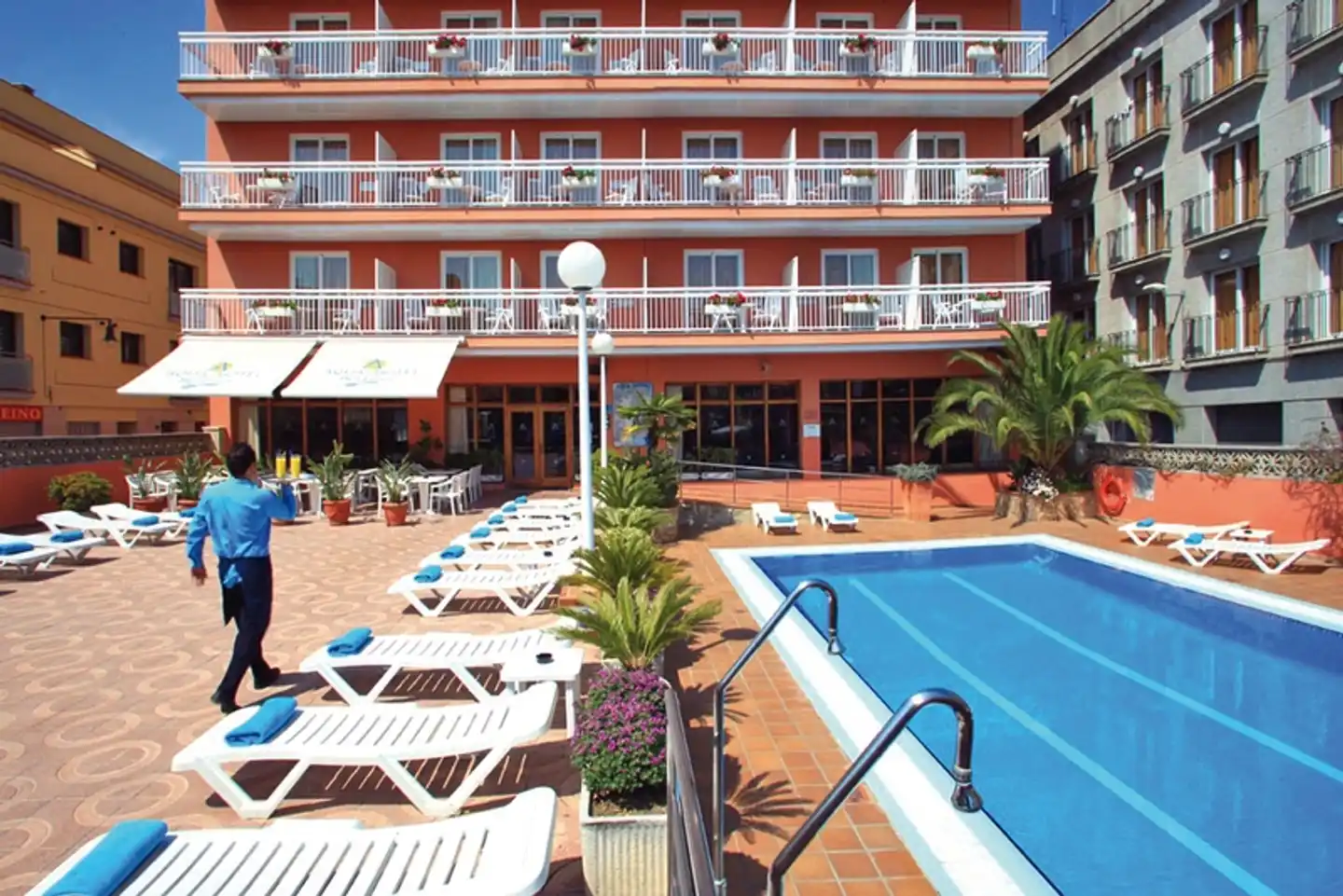 AQUA Hotel Bertran Park Terrasse
