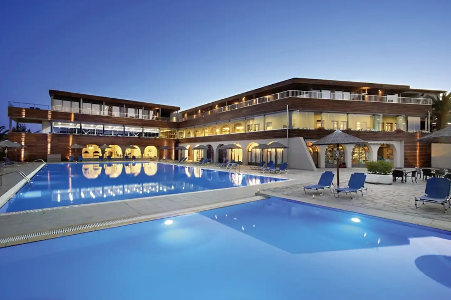 Blue Dolphin Pool