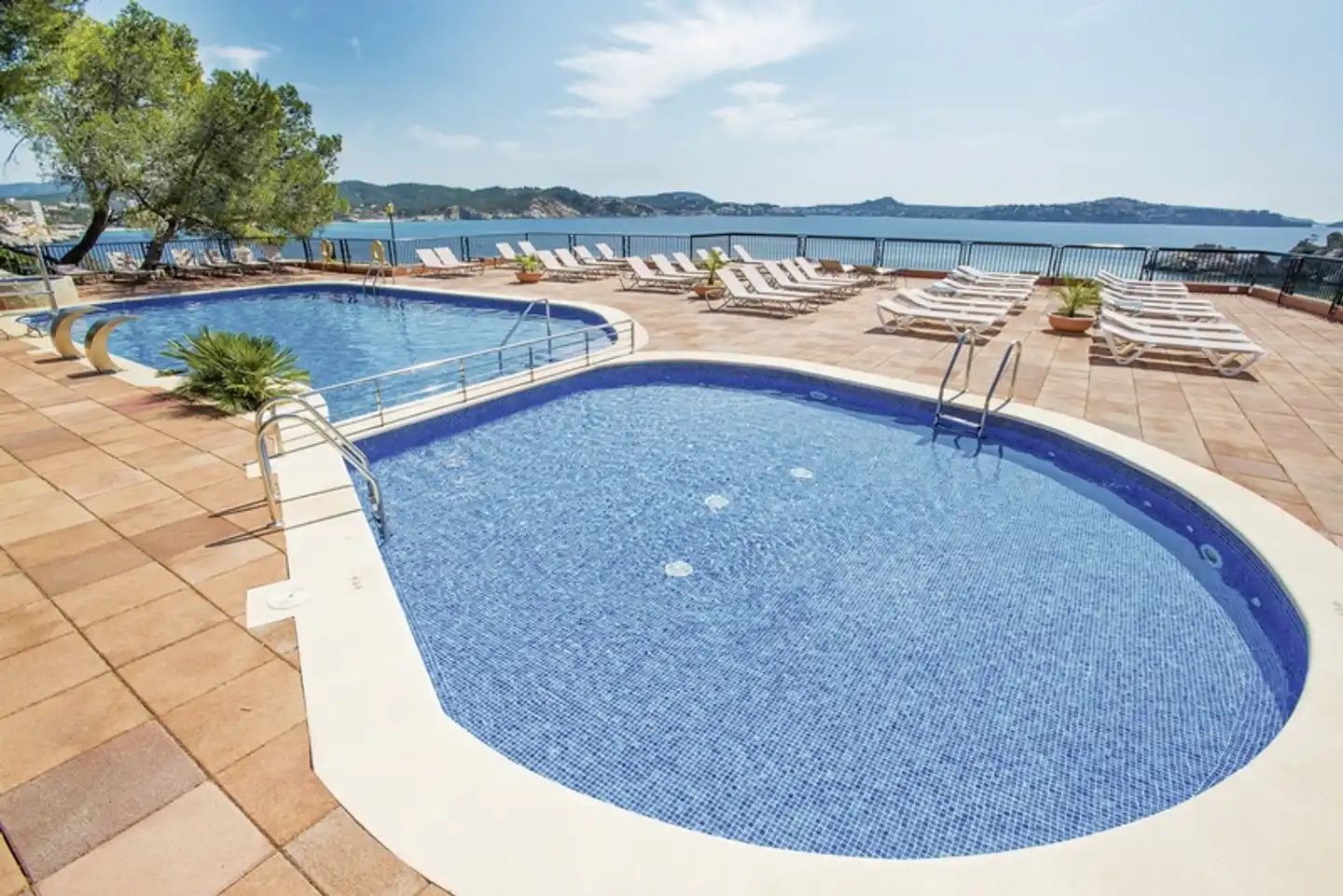 Cala Fornells Pool