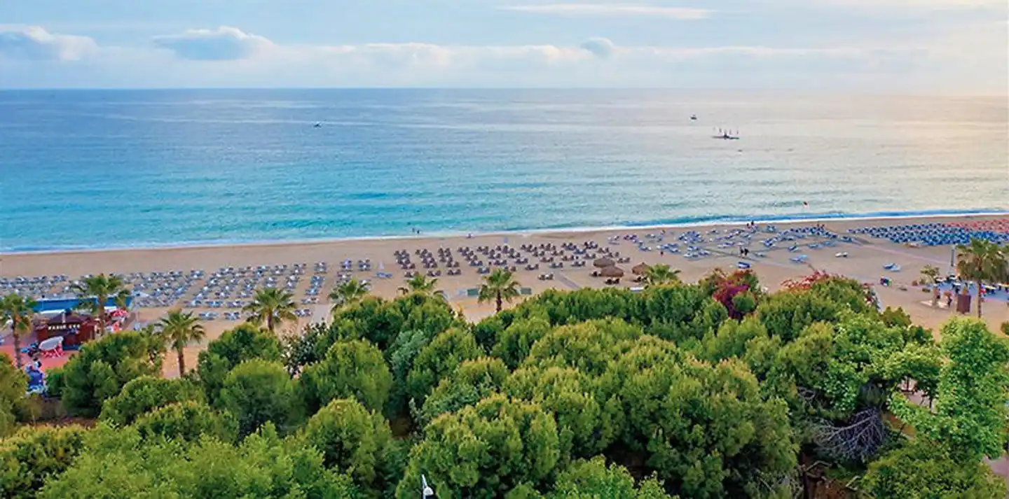 Grand Okan Strand