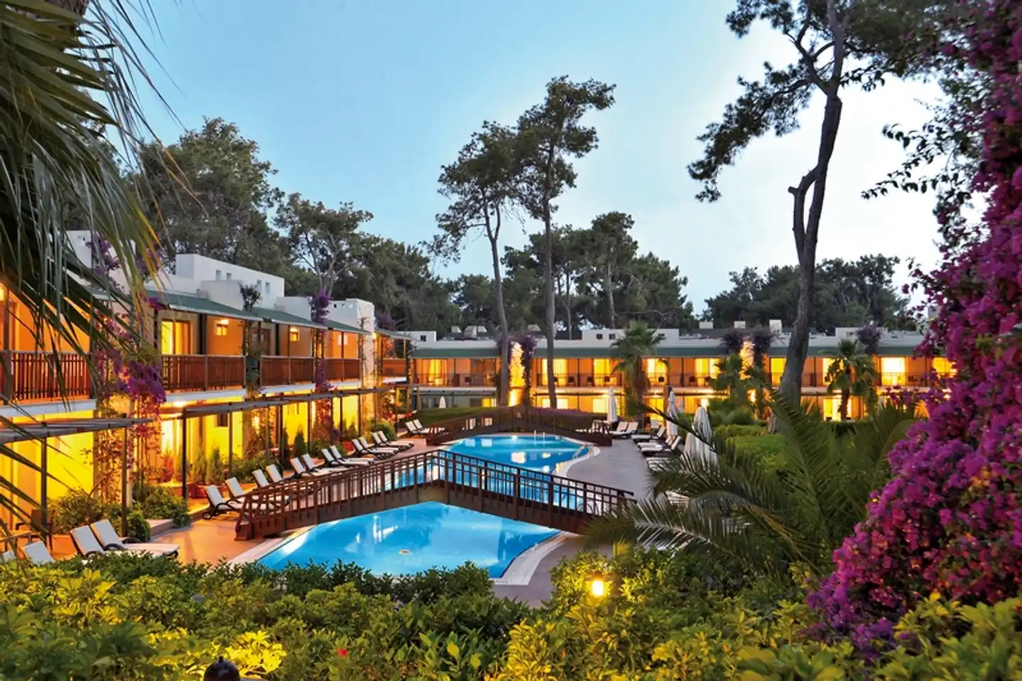 Turquoise Hotel Pool