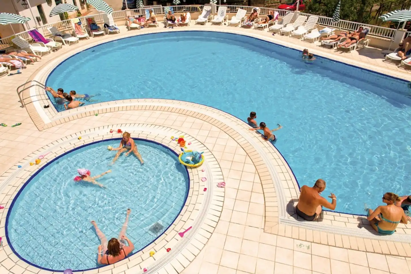 Faraon Pool