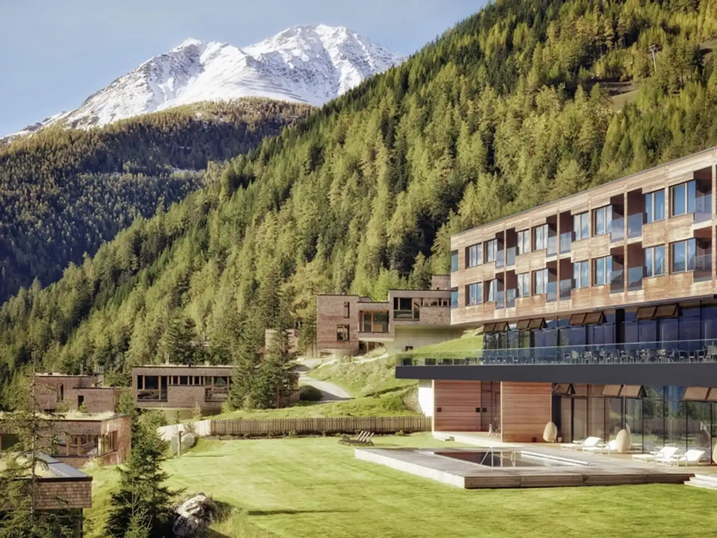 Gradonna Mountain Resort Hotel Aussenansicht