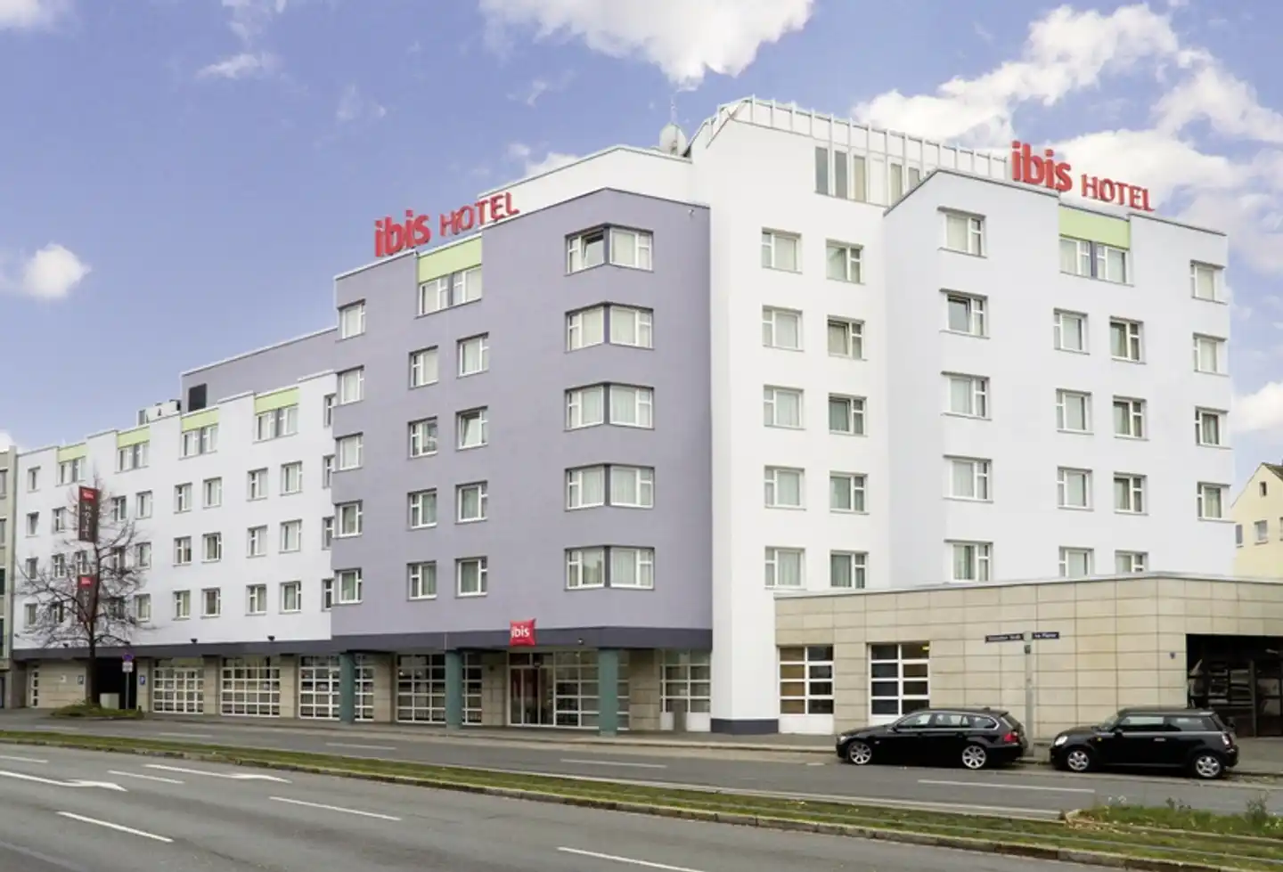 ibis Nürnberg City am Plärrer Aussenansicht